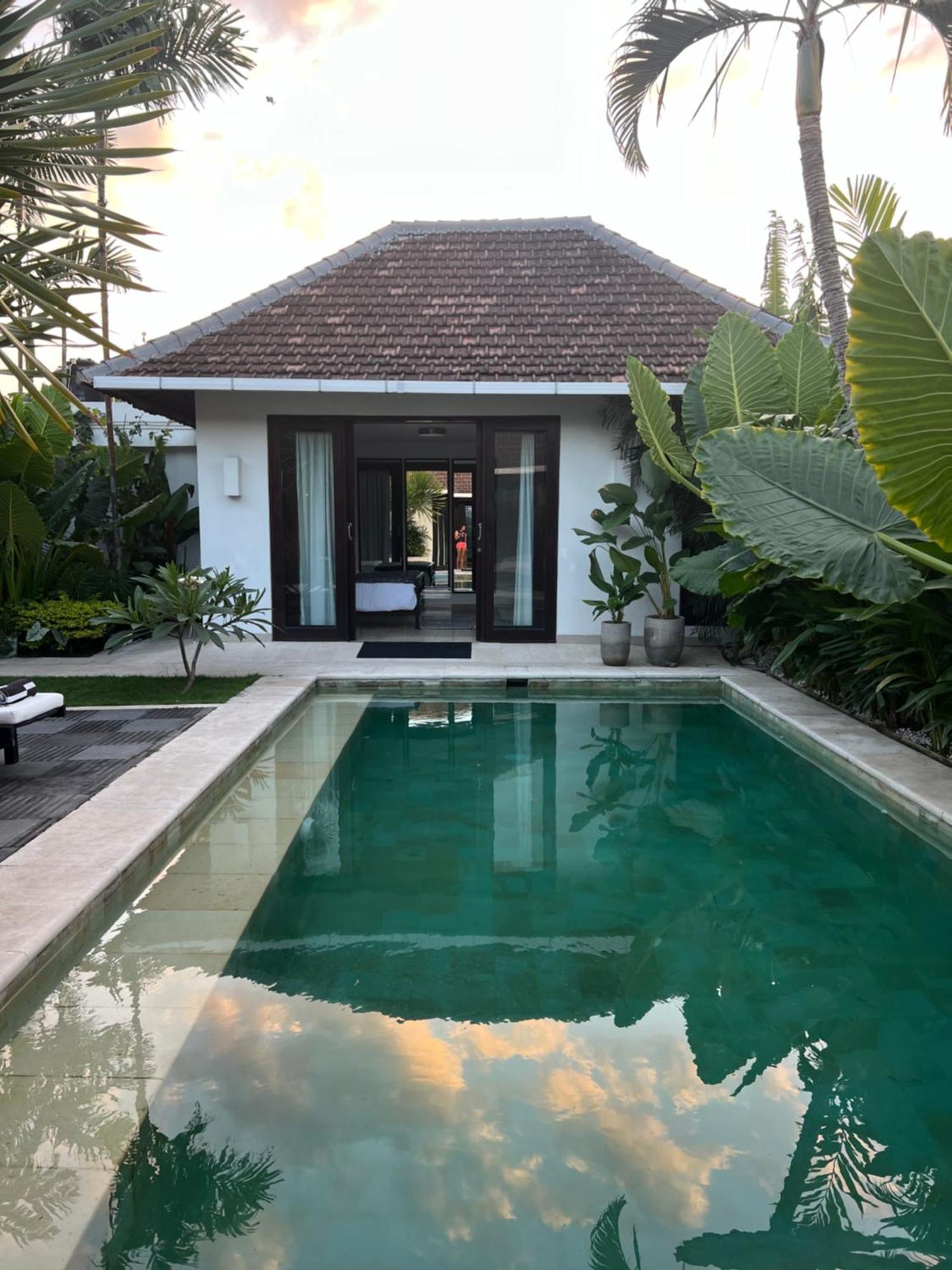 The Mia Bali Villa เกอโรโบกัน ภายนอก รูปภาพ