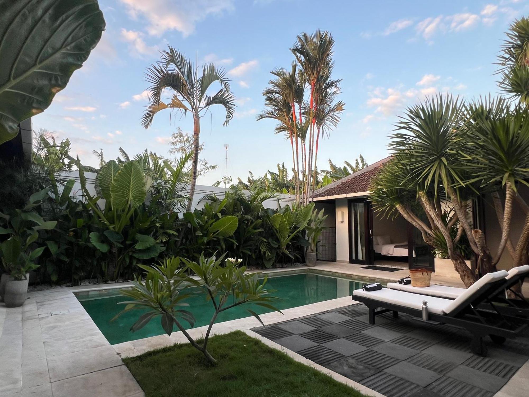 The Mia Bali Villa เกอโรโบกัน ภายนอก รูปภาพ